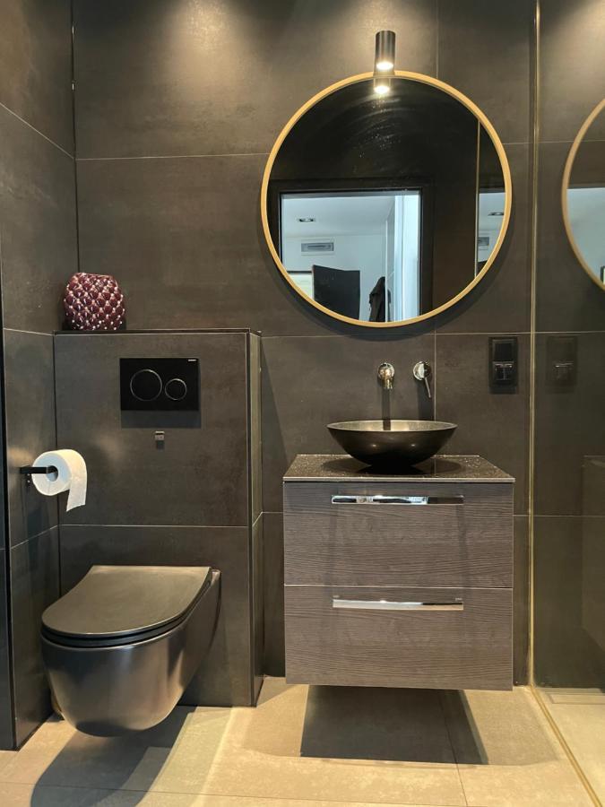 Neptun Apartament Swinoujscie Bagian luar foto