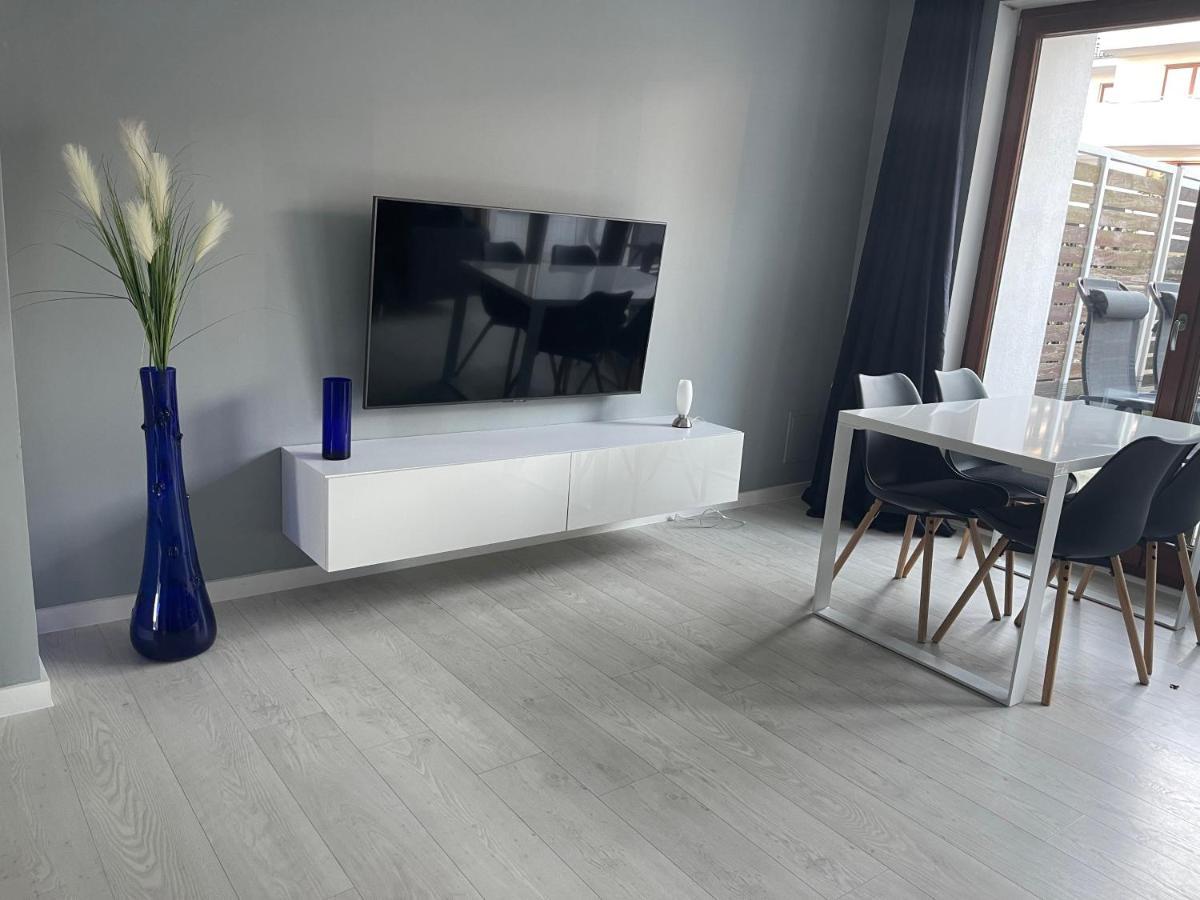 Neptun Apartament Swinoujscie Bagian luar foto