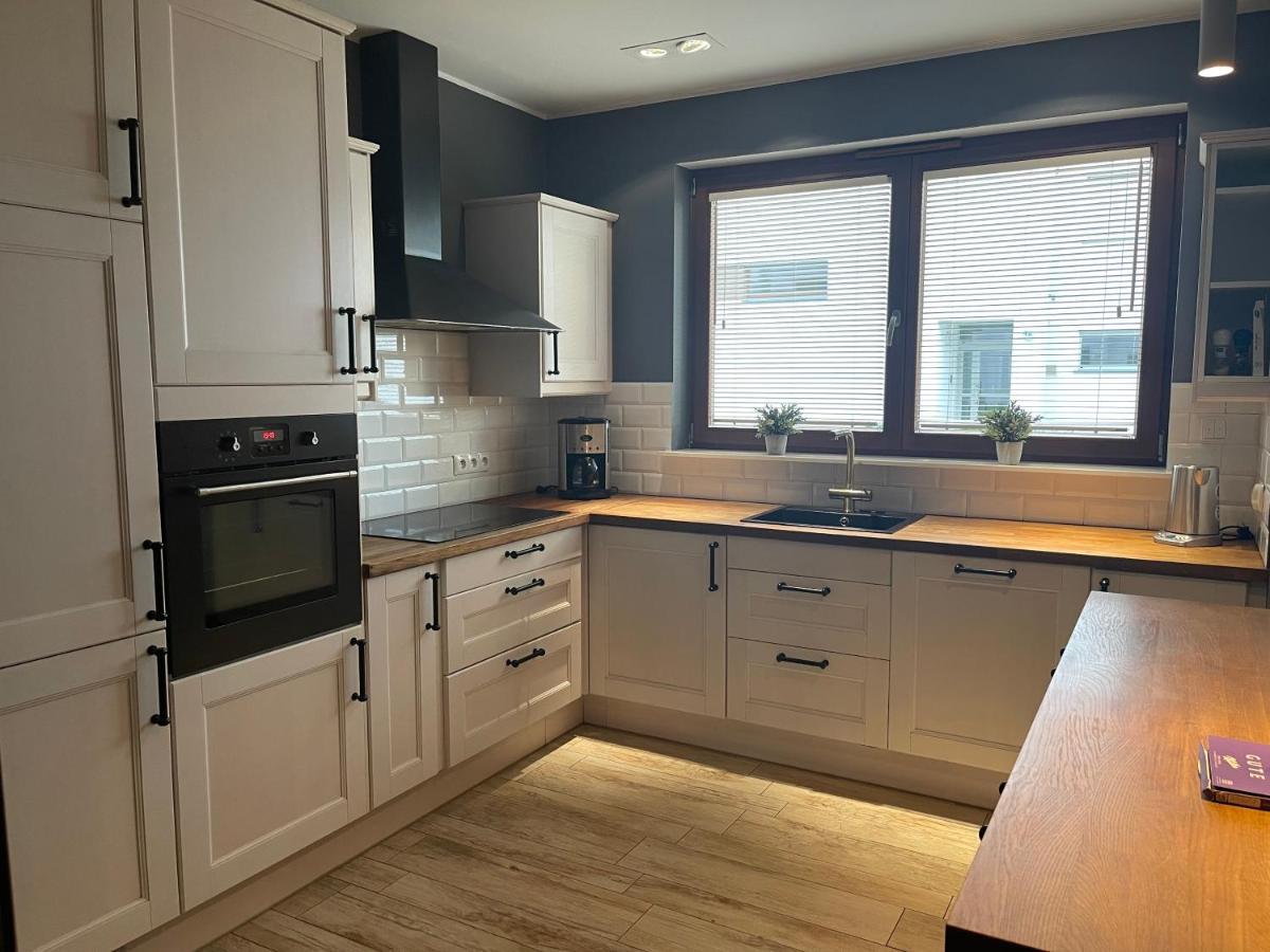 Neptun Apartament Swinoujscie Bagian luar foto